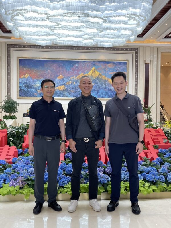 350681586_974062243739511_3696200091054546107_n