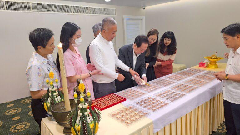 LINE_ALBUM_พระยอดธงธรรมวิชัย รัตนภุชงค์_260418_17